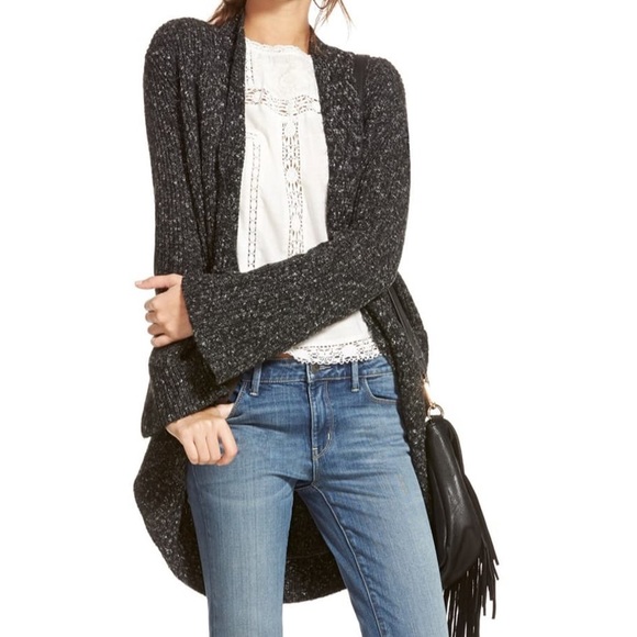 Hinge Bell Sleeve Cardigan EUC - Picture 6 of 7